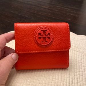 Authentic Tory Burch Tri Wallet